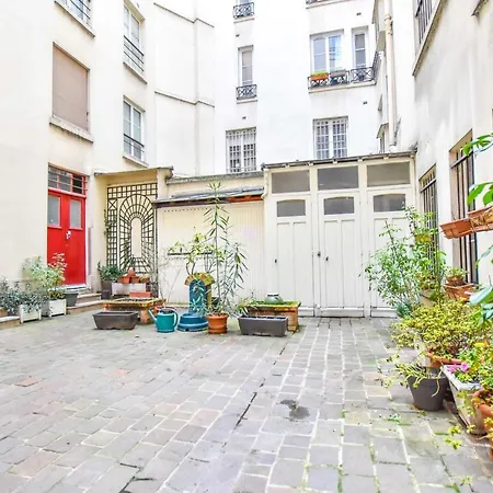 Apartment Cmg- Lafayette - Gare De L'est Paris